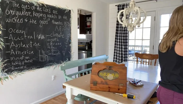 Remove all hardware and glass from the bread box.