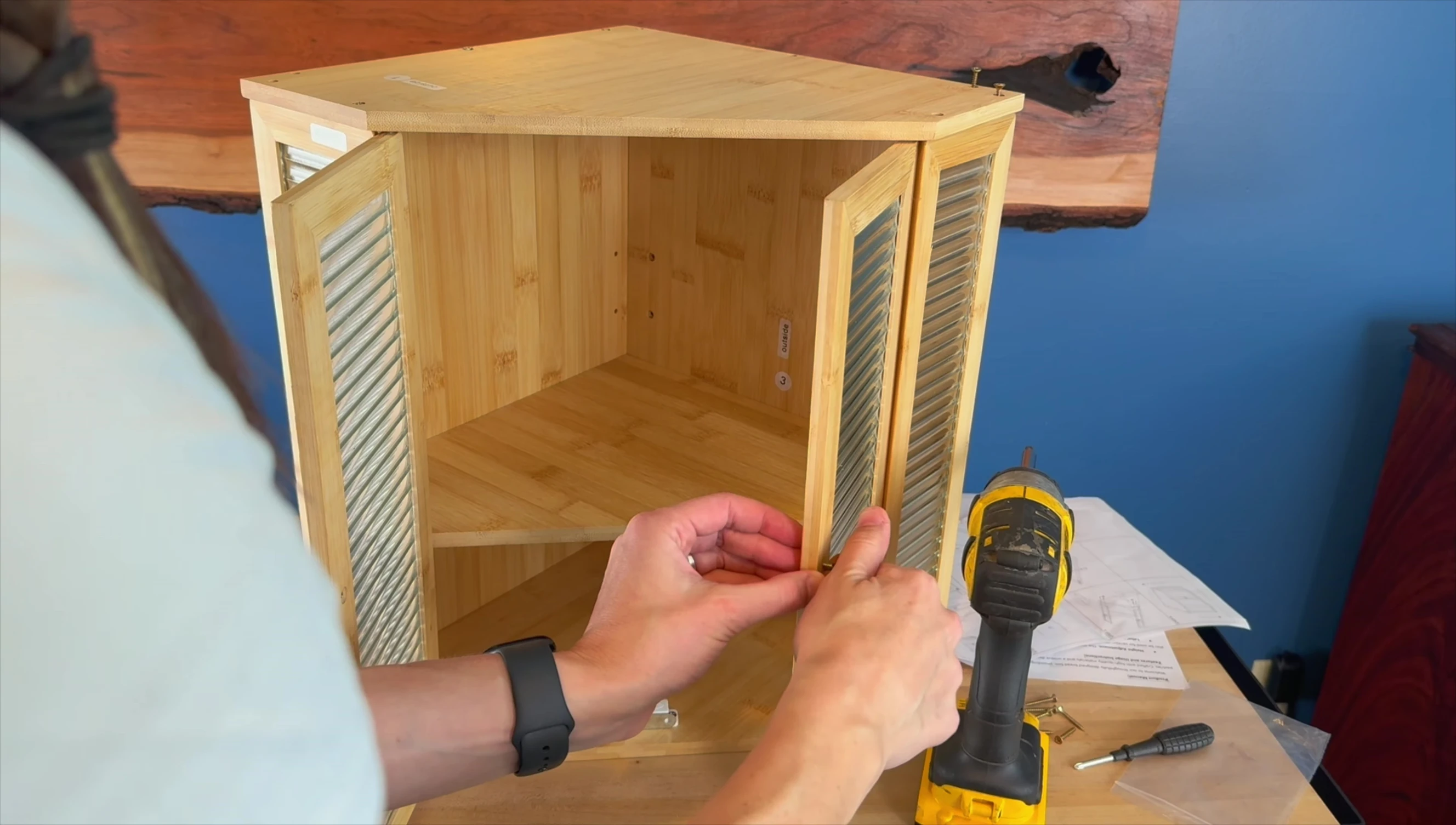 Demonstration of the magnetic closure