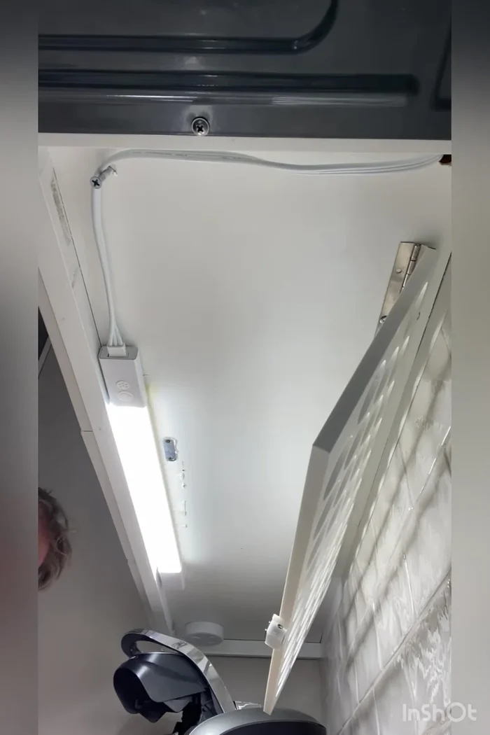 Insert coffee pods into the organizer.