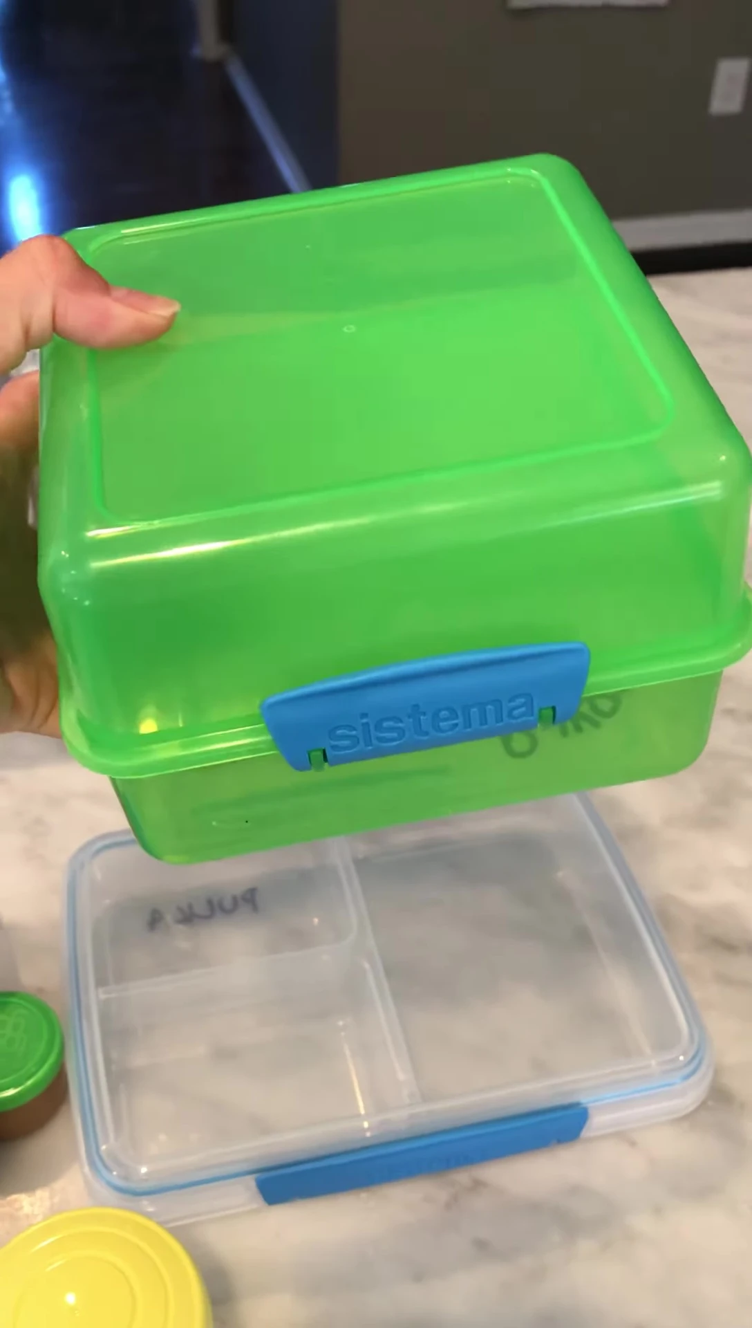 Comparison between different sizes of Sistema Lunch Cubes.