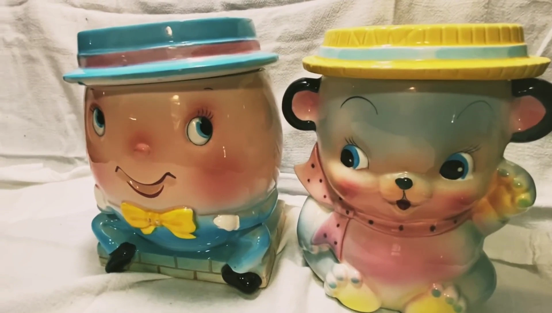 The Humpty Dumpty vase