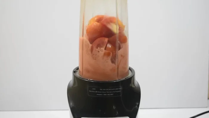 Wash and dry all tomatoes.