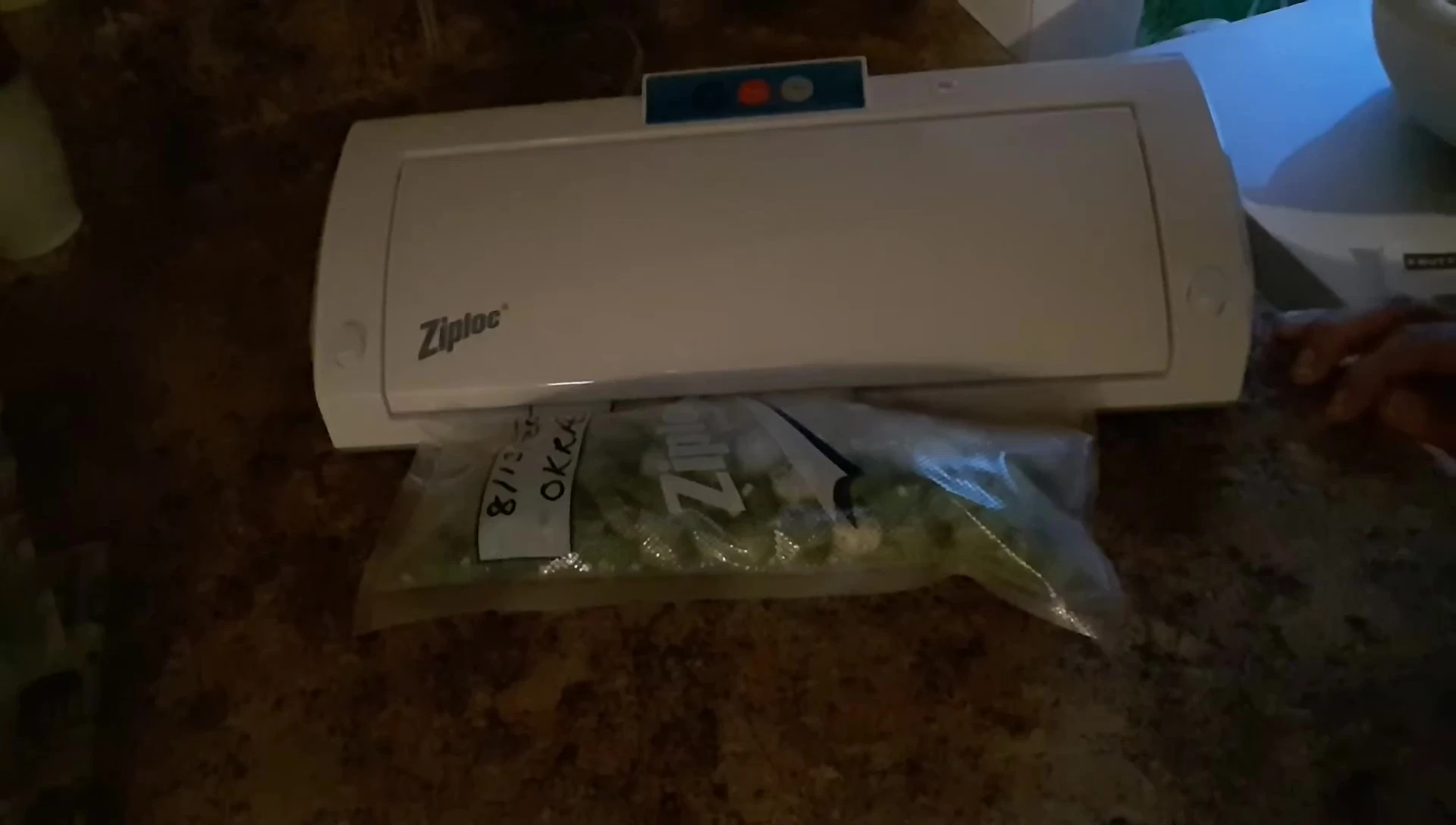 The vacuum sealing process