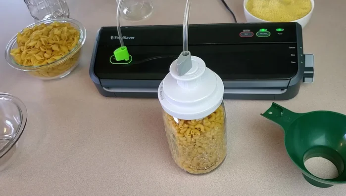 Repeat steps 2-4 for all jars of pasta.