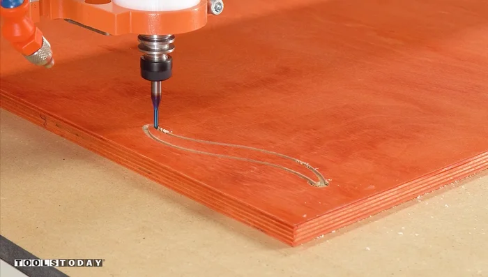 Round over the edges of the inlay pieces using a mini roundover bit.