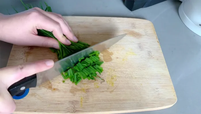 Drying Herbs: Dry softer herbs (basil, chives, mint) in a low-heat oven or dehydrator.
