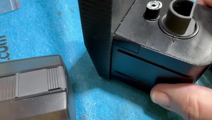 Apply a small amount of grease to the cut valve stem cap.