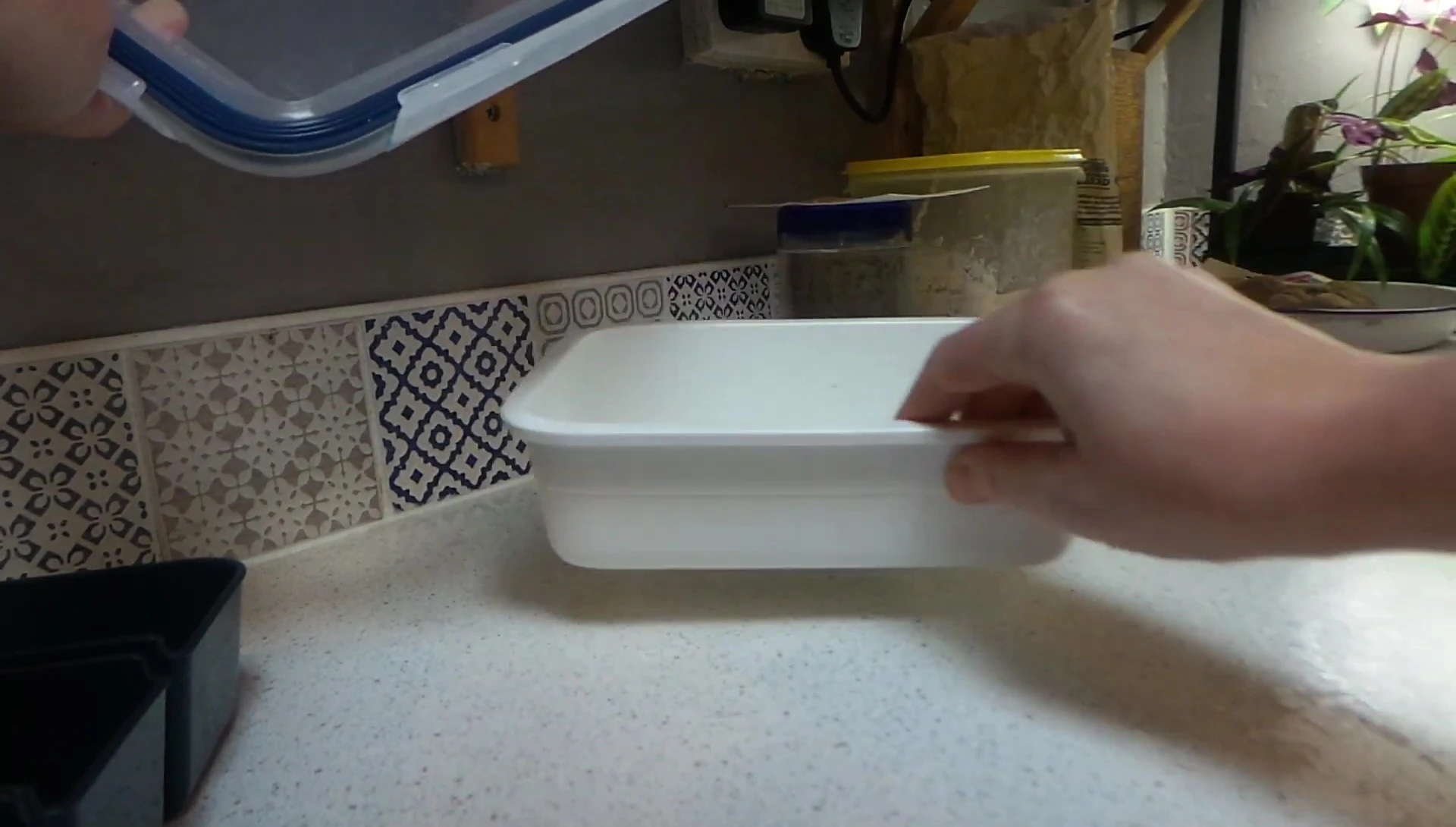 A shot showcasing different material options for the compartments.