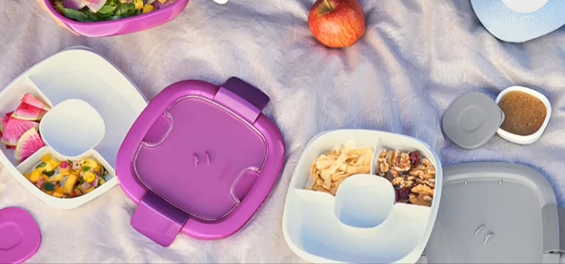 Close-up showing the lid's sealing mechanism.