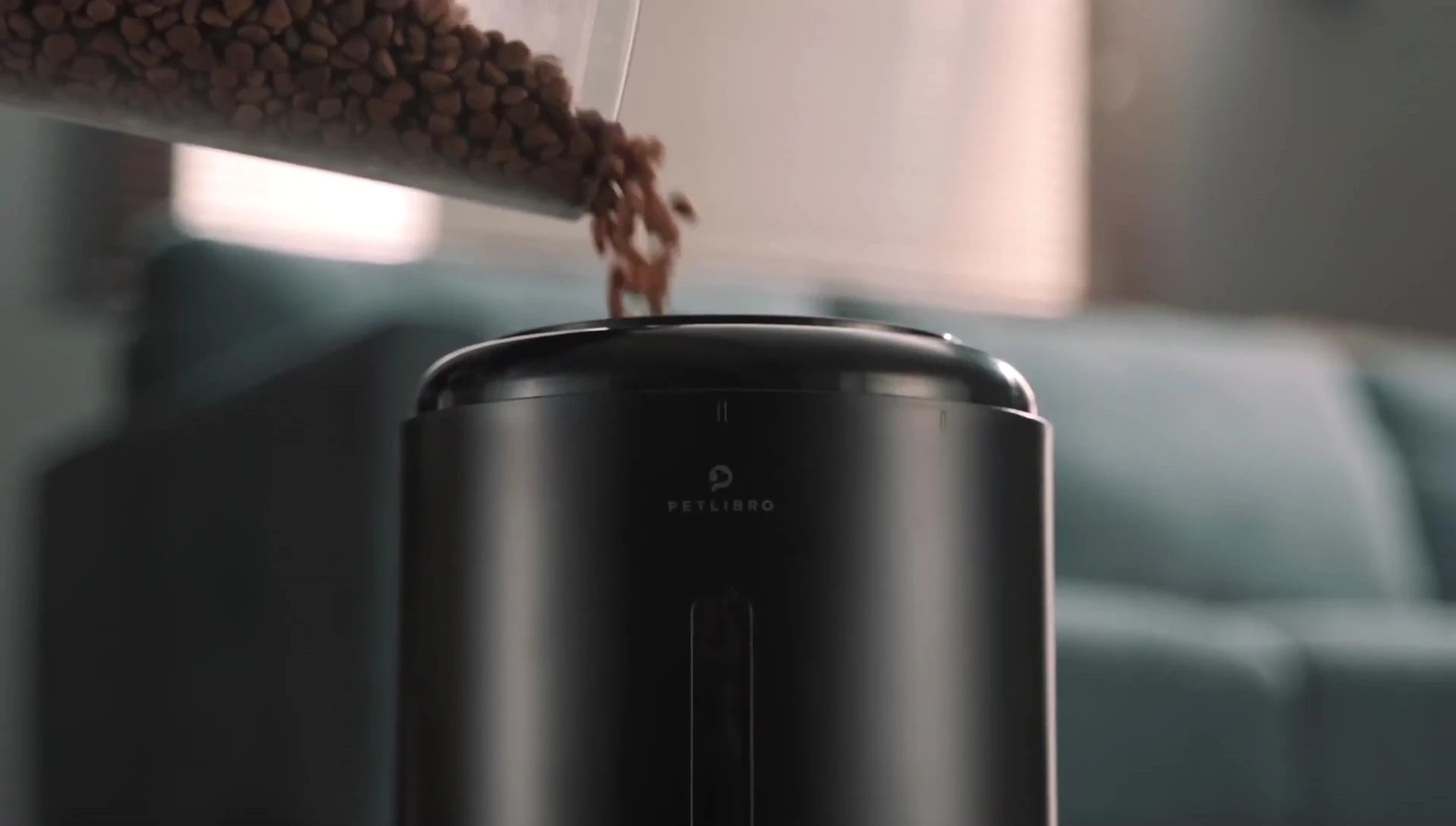 App control feature of the PetLibro feeder
