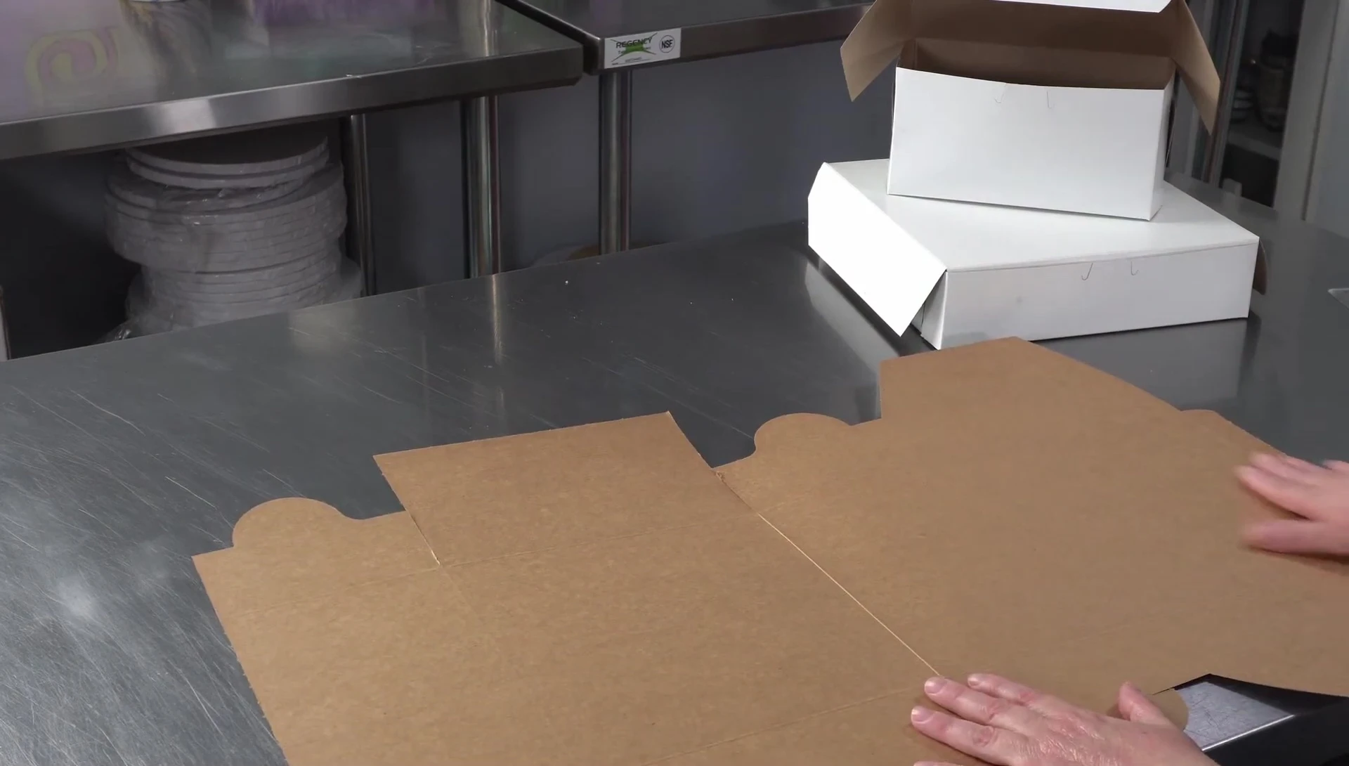 Example of the craft finish on a cake box