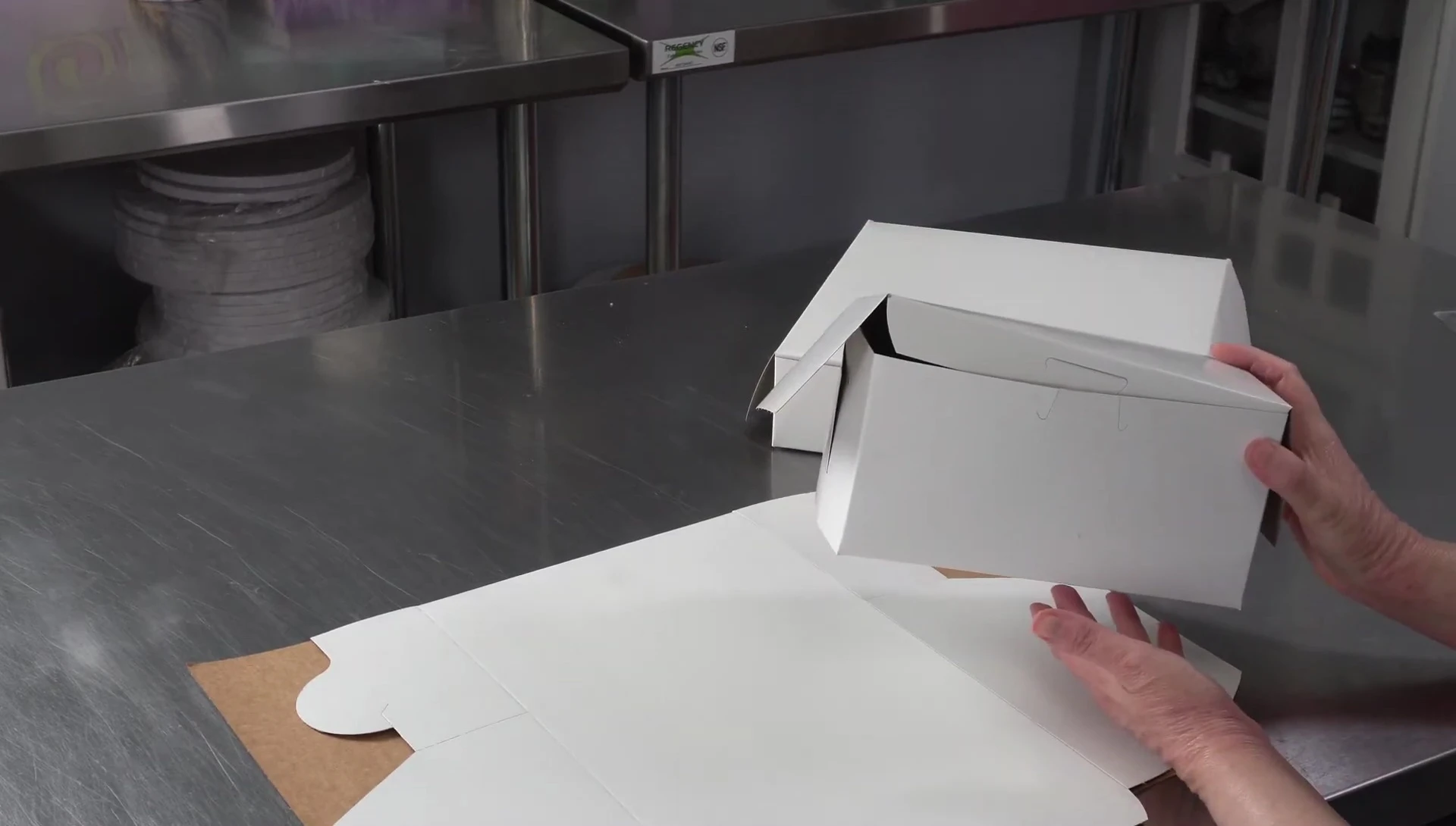 Example of light baked goods (meringues) filling the box
