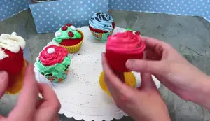 MasterChef Junior Baking Set Review: A Festive Holiday Baking Experience