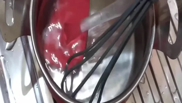 Put utensils in the bowl and let them soak for one hour.