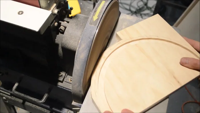 Cut the top and bottom pieces to size, rounding over the top edges.