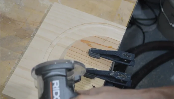 Cut the grooves for the tambour on both sides of the breadbox.