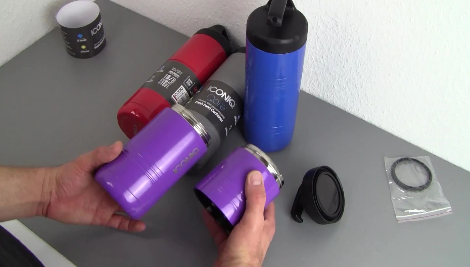 Stacking multiple ICONIQ Qore thermos units.