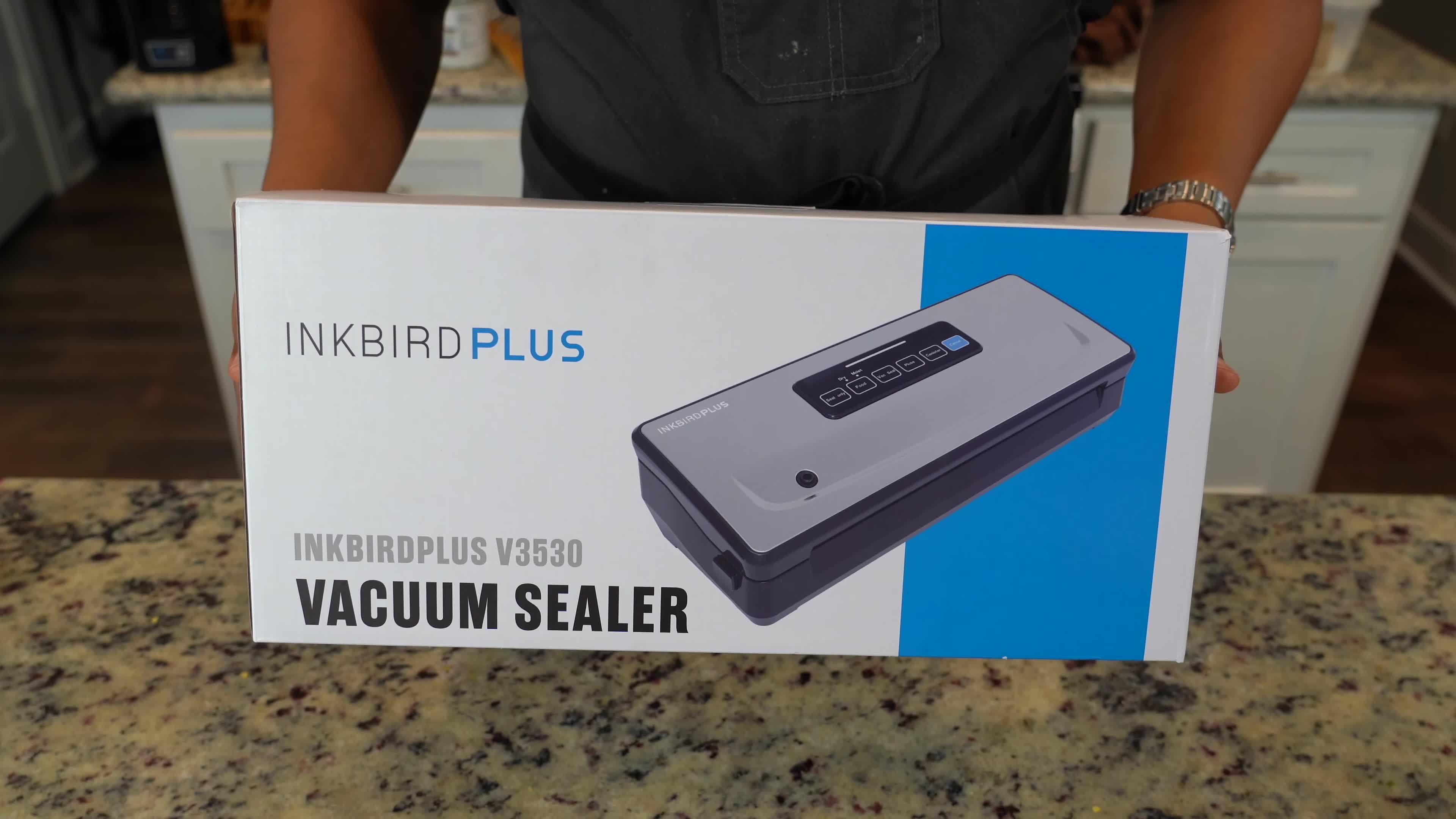 Unboxing the INKBIRD PLUS Vacuum Sealer