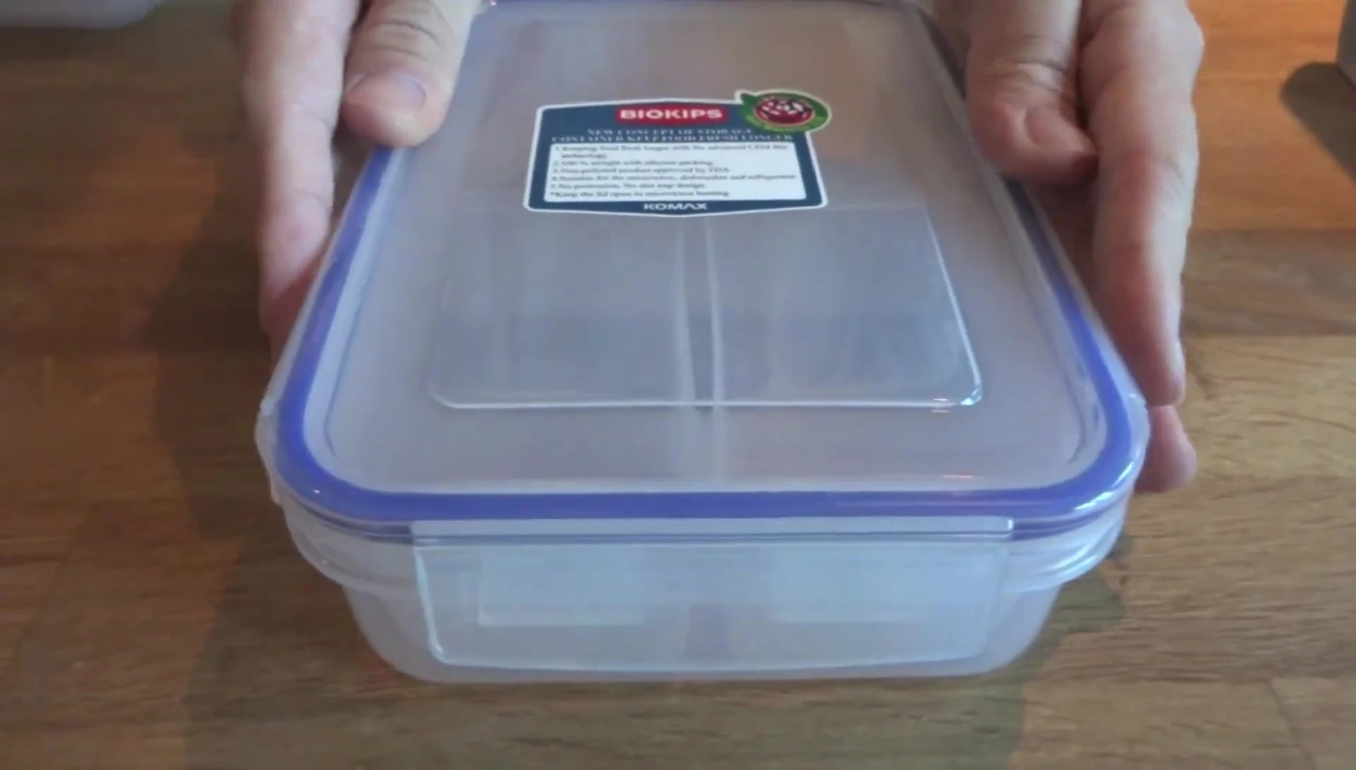 Final shot of the product with the brand name clearly displayed