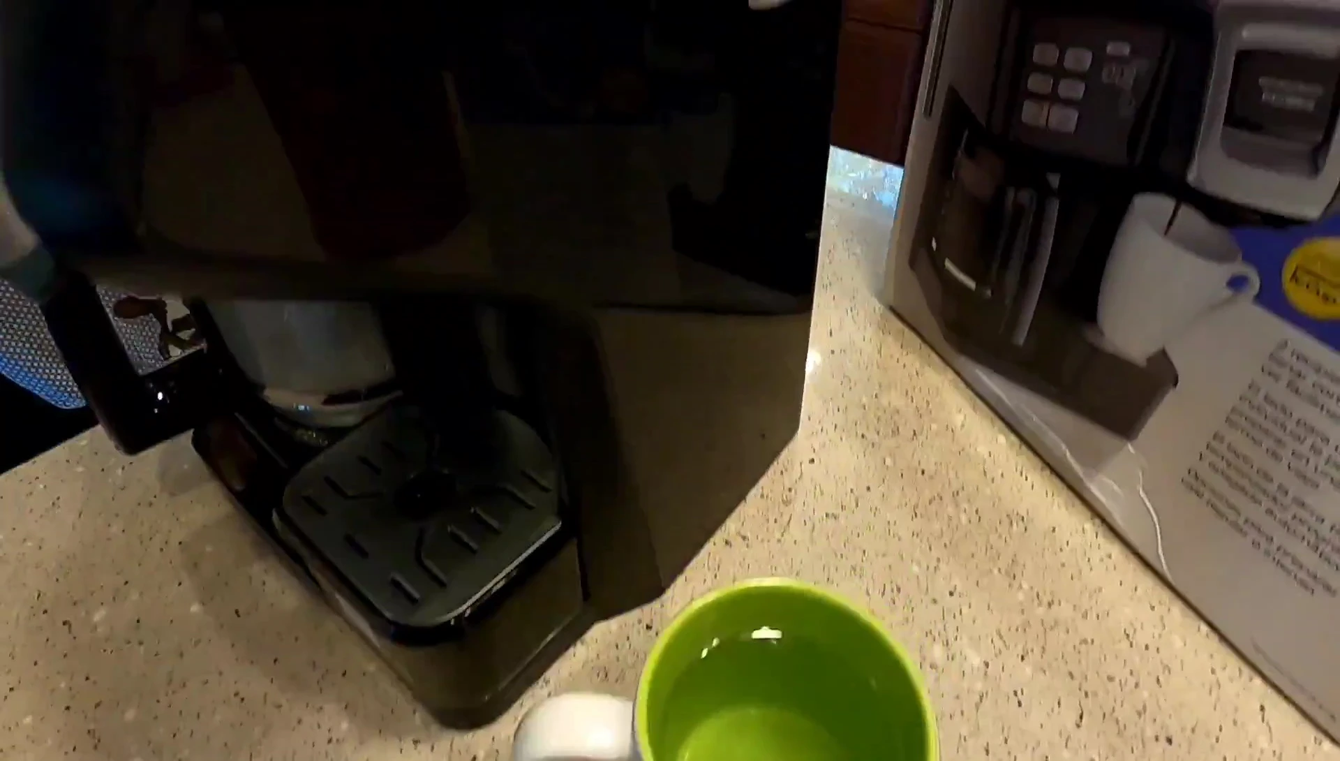 Measuring the water for single-serve brewing
